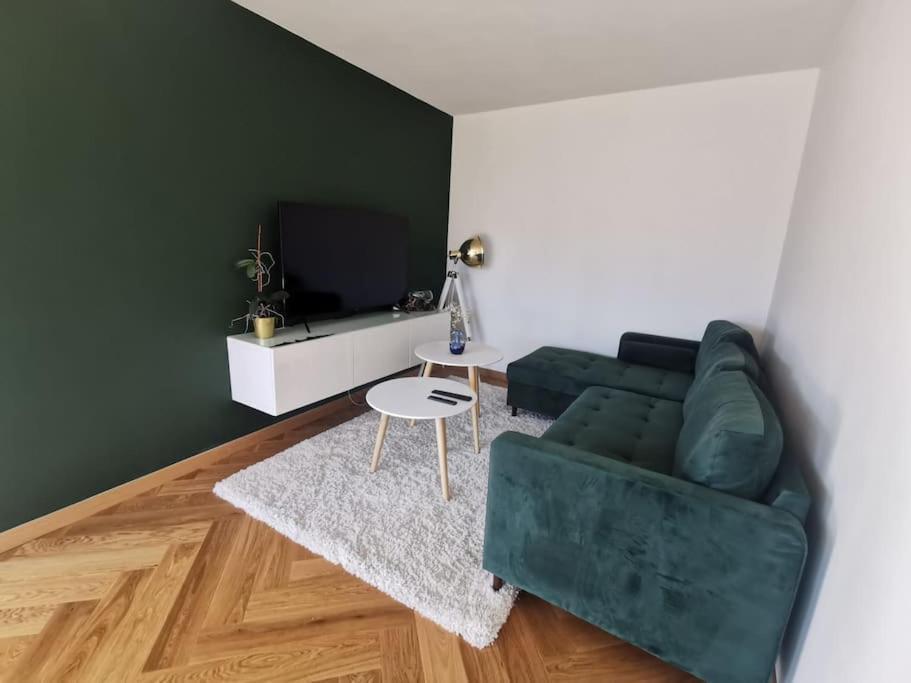 Le Parmelan - Grand Appartement Familial Avec Vue Sur La Montagne 안시 외부 사진
